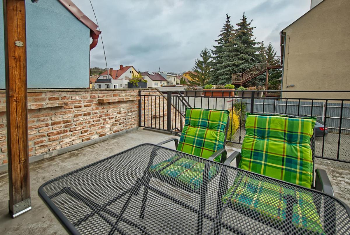 Nice Accommodation In Mikulov Luaran gambar