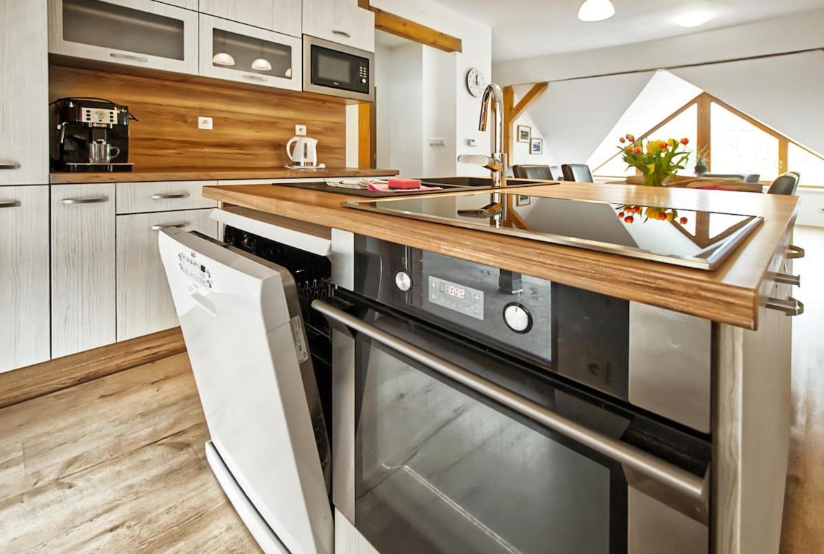 Nice Accommodation In Mikulov Luaran gambar