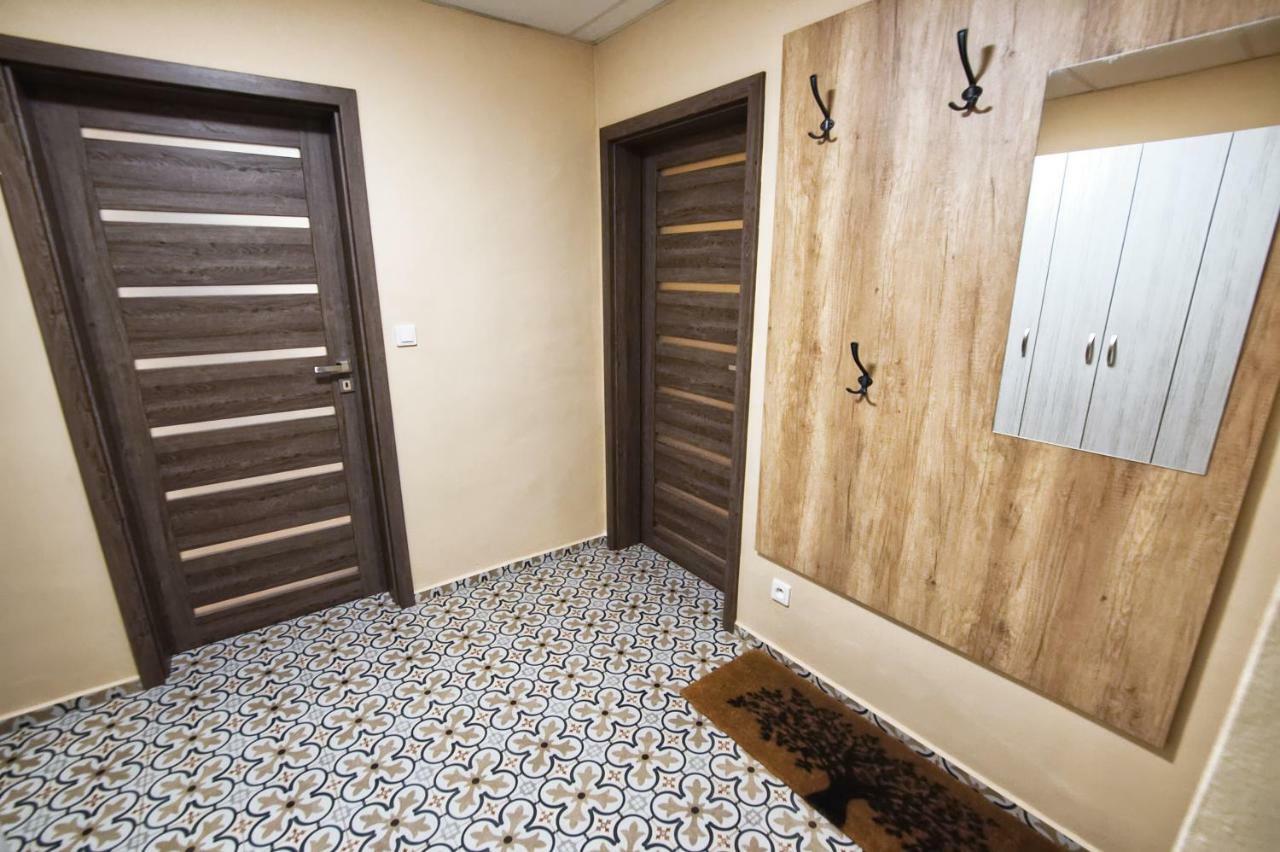 Nice Accommodation In Mikulov Luaran gambar